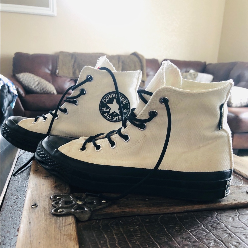 Super cute chuck Taylor high tops ..